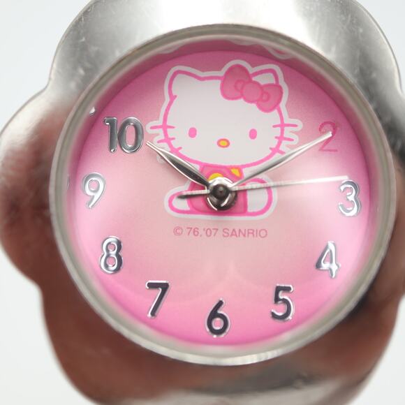 Hello Kitty Sanrio 2007 Pink Silver Flower Watch 29mm Dial with New Battery - Picture 9 of 14